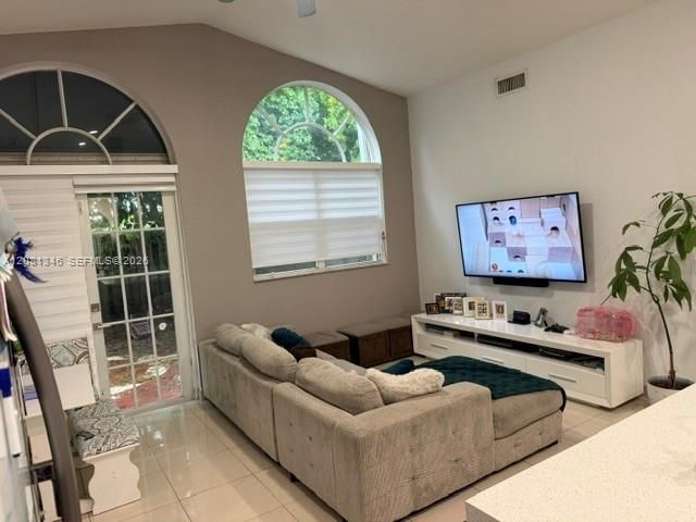 9771 NW 32nd St, Unit 9771, Doral, FL 33172 Photo