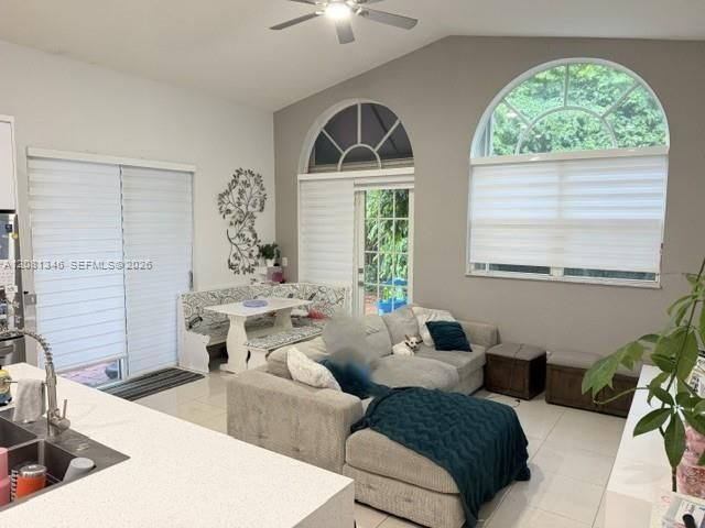 9771 NW 32nd St, Unit 9771, Doral, FL 33172 Photo
