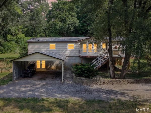 2741 Mullins Road , Millstadt, IL 62260