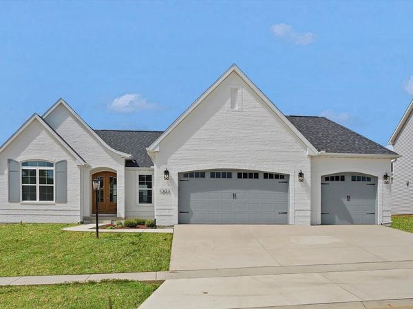 1203 Willowgrove Lane , Mahomet, IL 61813