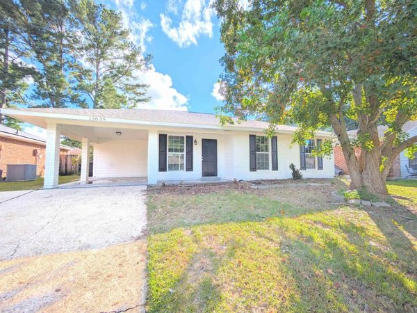 13639 Rampart Ct, Baton Rouge, LA 70810