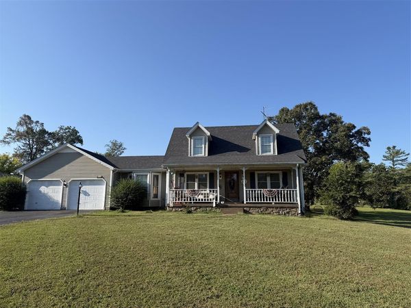 3619 Bowling Green Road , Scottsville, KY 42164