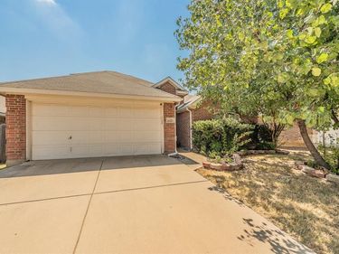 2017 Graham Ranch Road, Fort Worth, TX 76134
