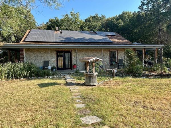 3500 County Road 3230 , Hubbard, TX 76648