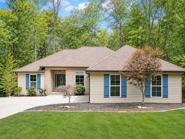 121 Shelley Lane, Crossville, TN 38558