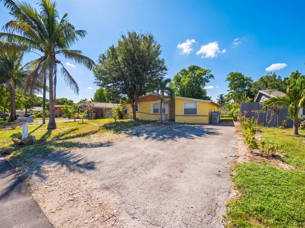 130 NE 21ST Court, Pompano Beach, FL 33060