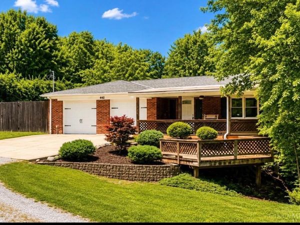 442 Thomas Lane, Union Twp, OH 45244