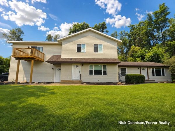 21163 Capital Avenue NE, Battle Creek, MI 49017