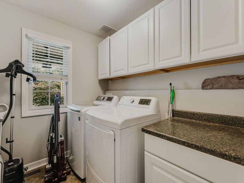5587 Genoa Farms Boulevard, Westerville, OH 43082 Photo 12