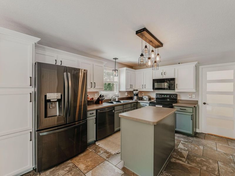 5587 Genoa Farms Boulevard, Westerville, OH 43082 Photo 18
