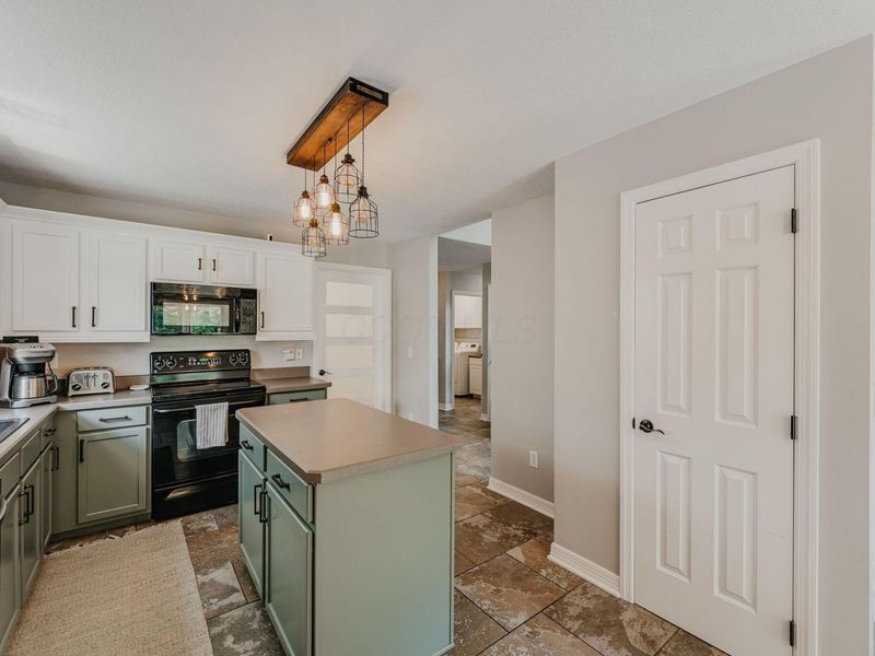 5587 Genoa Farms Boulevard, Westerville, OH 43082 Photo 19