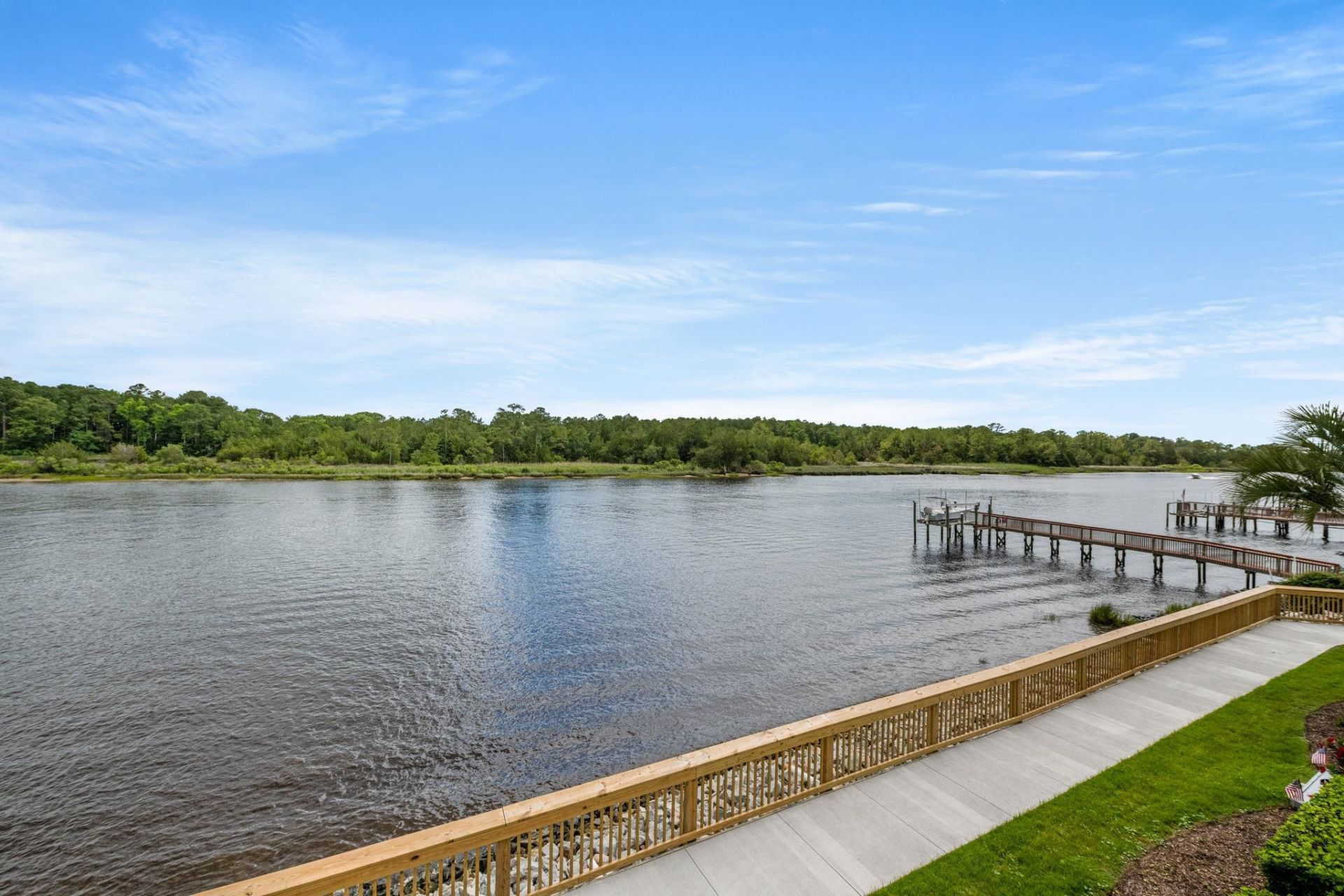 4621 Lightkeepers Way Photo 41