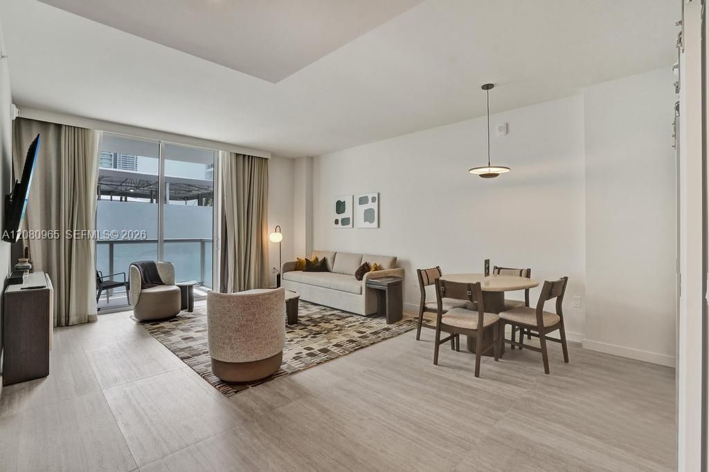 1611 SW 2nd Ave , Unit 402, Miami, FL 33129 Photo
