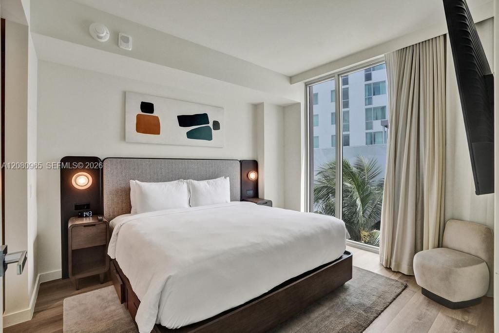 1611 SW 2nd Ave , Unit 402, Miami, FL 33129 Photo