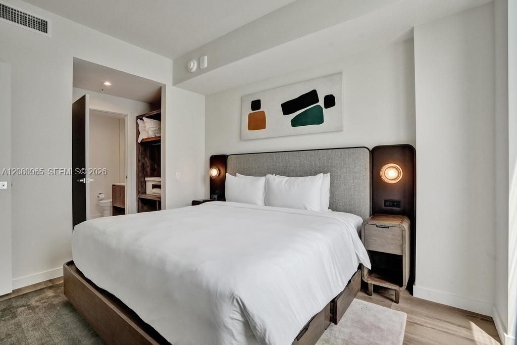 1611 SW 2nd Ave , Unit 402, Miami, FL 33129 Photo