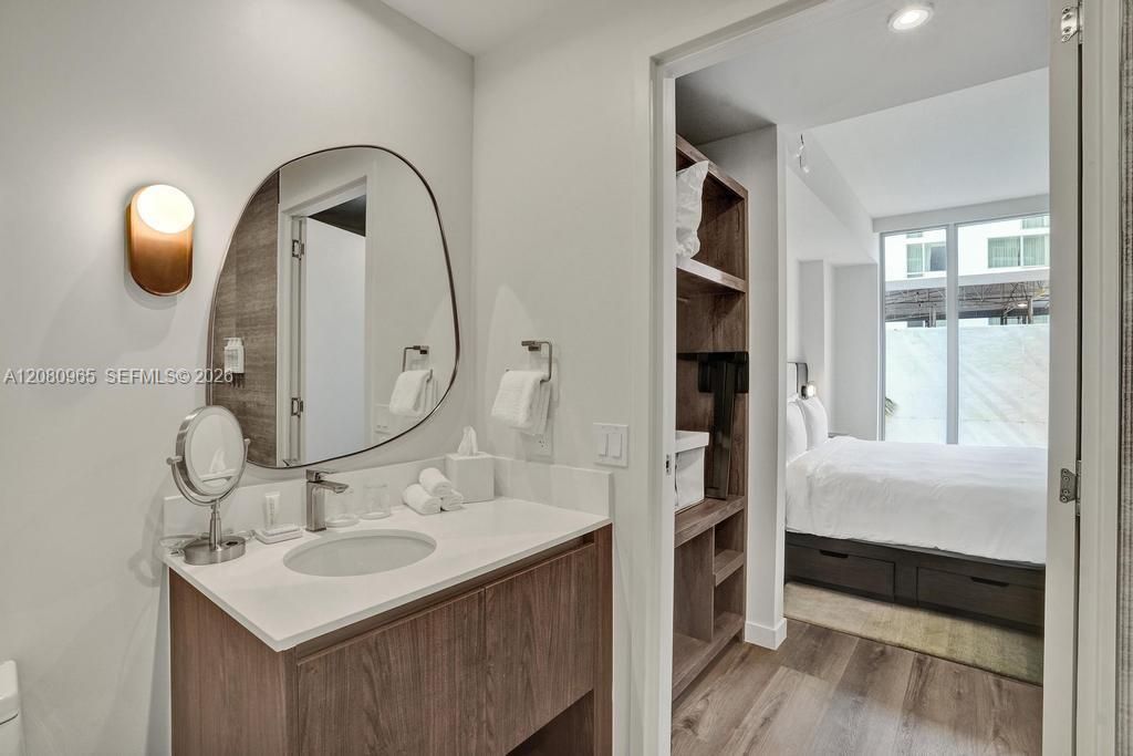 1611 SW 2nd Ave , Unit 402, Miami, FL 33129 Photo