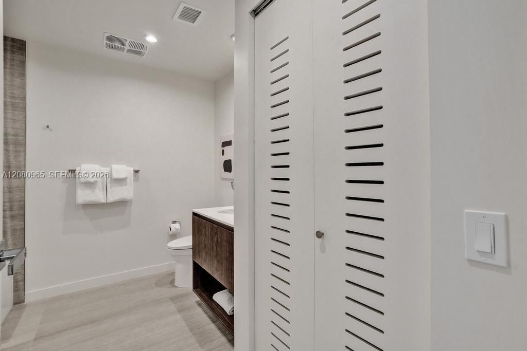 1611 SW 2nd Ave , Unit 402, Miami, FL 33129 Photo