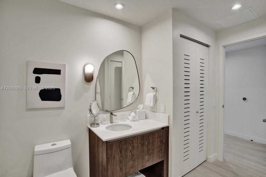 1611 SW 2nd Ave , Unit 402, Miami, FL 33129 Photo