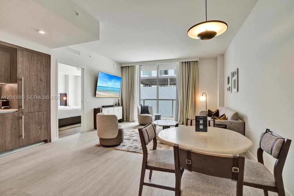 1611 SW 2nd Ave , Unit 402, Miami, FL 33129 Photo