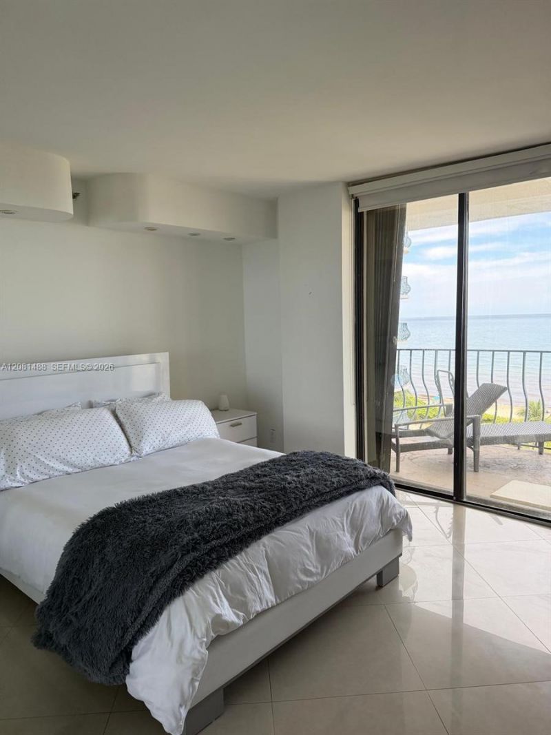 8877 Collins Ave , Unit 708, Surfside, FL 33154 Photo