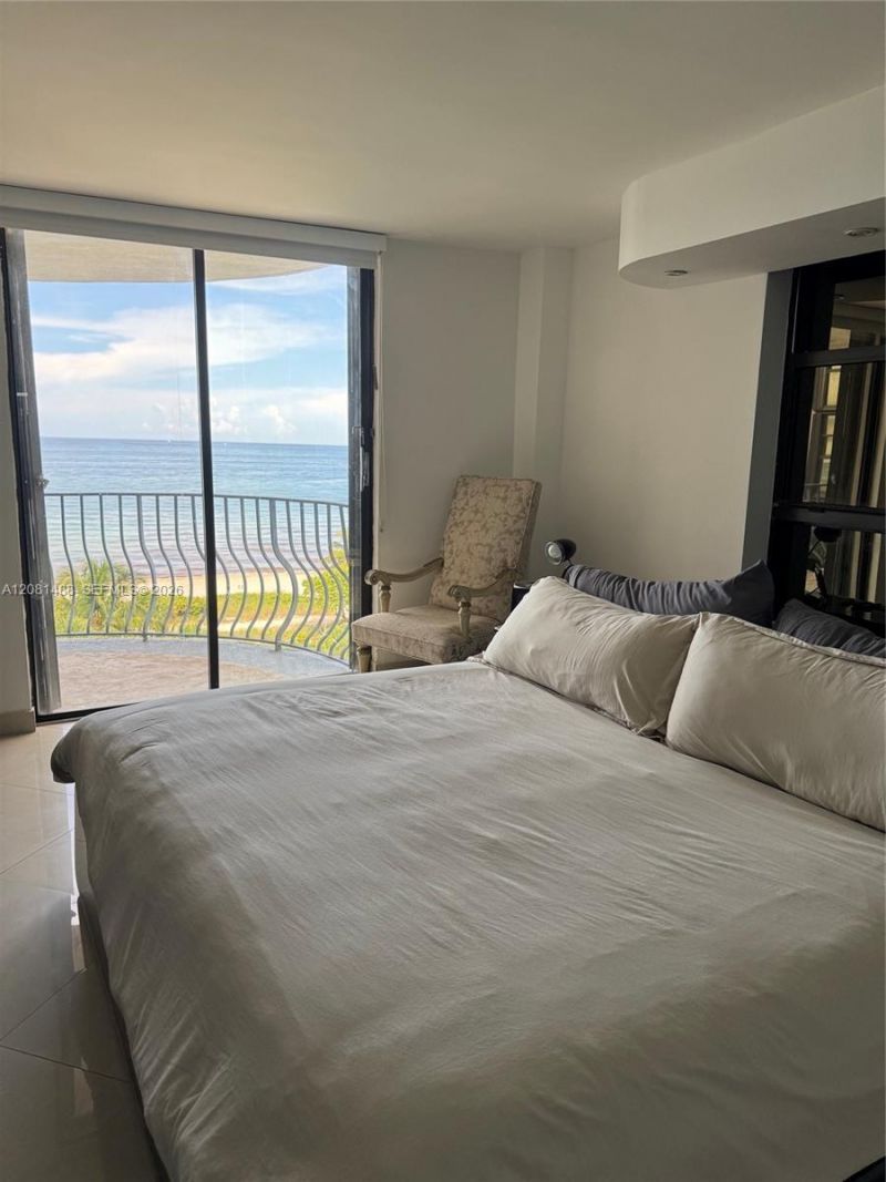 8877 Collins Ave , Unit 708, Surfside, FL 33154 Photo