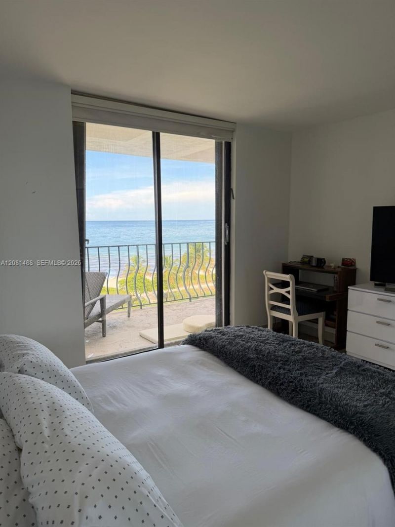 8877 Collins Ave , Unit 708, Surfside, FL 33154 Photo