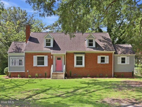 301 W 15th Street , Washington, NC 27889