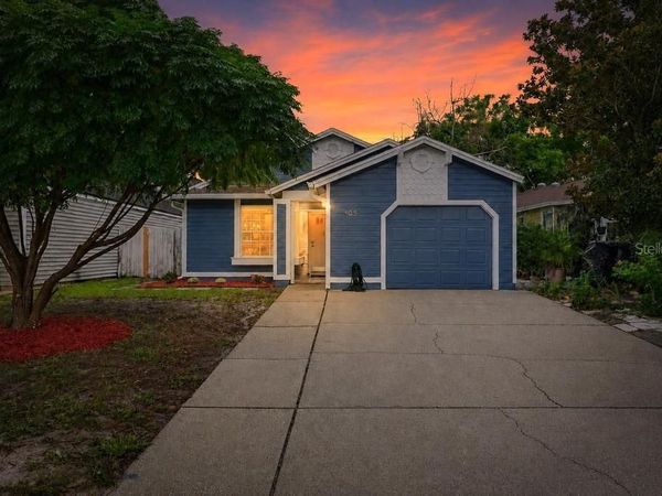 105 NEWPORT SQUARE , SANFORD, FL 32771