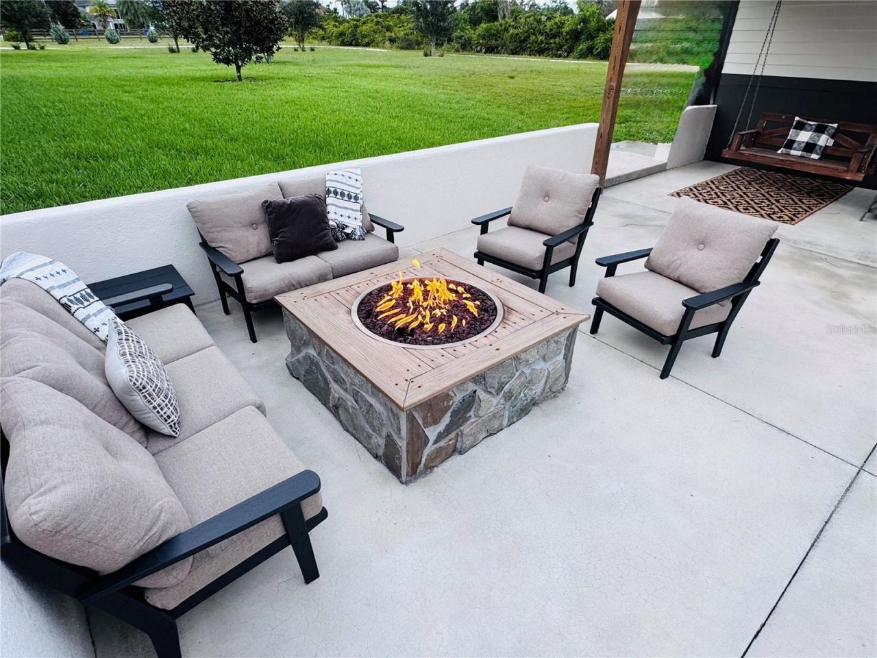 374 Catfish Creek Road , Lake Placid, FL 33852 Photo