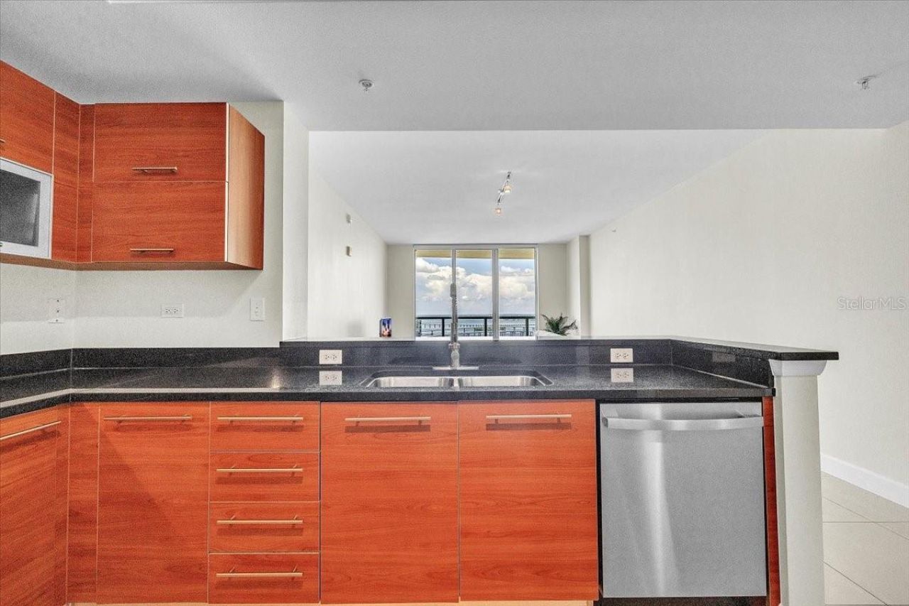 3000 Oasis Grand Boulevard , Unit 2802, Fort Myers, FL 33916 Photo