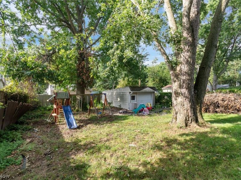 2610 Owaisa Road, Cuyahoga Falls, OH 44221 Photo 21