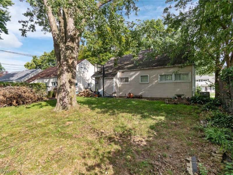 2610 Owaisa Road, Cuyahoga Falls, OH 44221 Photo 22