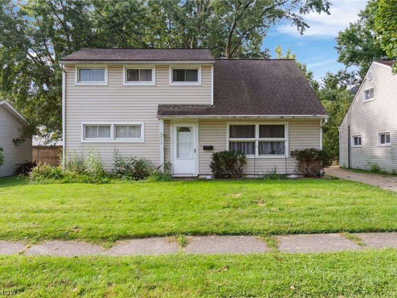 2610 Owaisa Road, Cuyahoga Falls, OH 44221 Photo 3