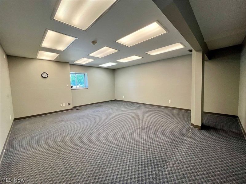 611 High Street NW, Carrollton, OH 44615 Photo 6
