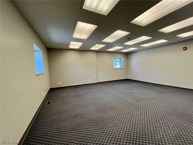 611 High Street NW, Carrollton, OH 44615 Photo 8
