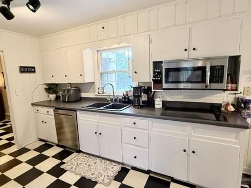 106 S Ridge Avenue, Troy, OH 45373 Photo 5