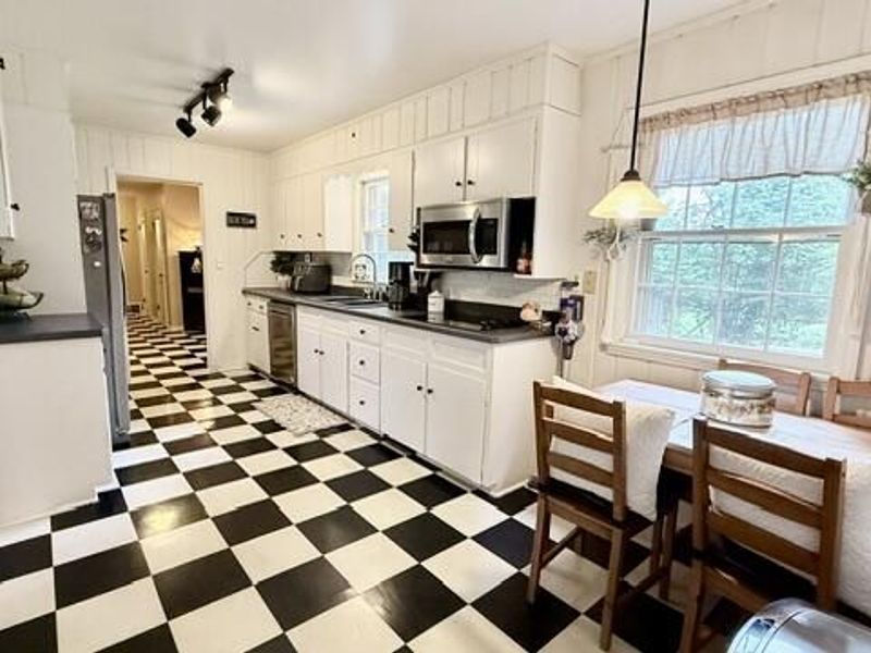 106 S Ridge Avenue, Troy, OH 45373 Photo 6