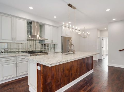 Main Photo