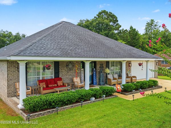 10185 Lake Forest Drive, Vancleave, MS 39565
