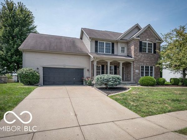 1254 Red Dunes Run, Avon, IN 46123