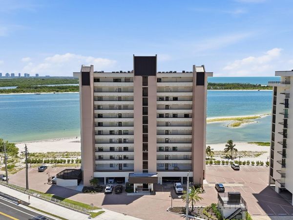 8402 Estero Boulevard, Unit Apt 405, Fort Myers Beach, FL 33931
