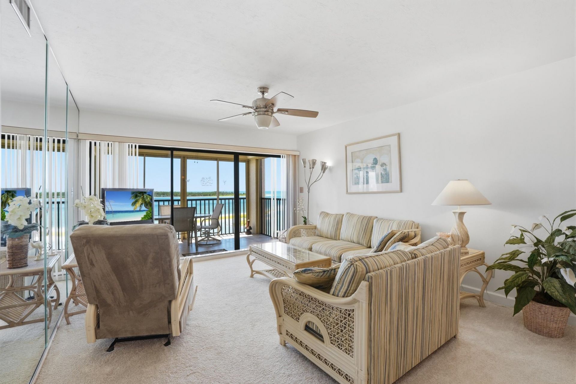 8402 Estero Boulevard, Unit Apt 405, Fort Myers Beach, FL 33931 Photo