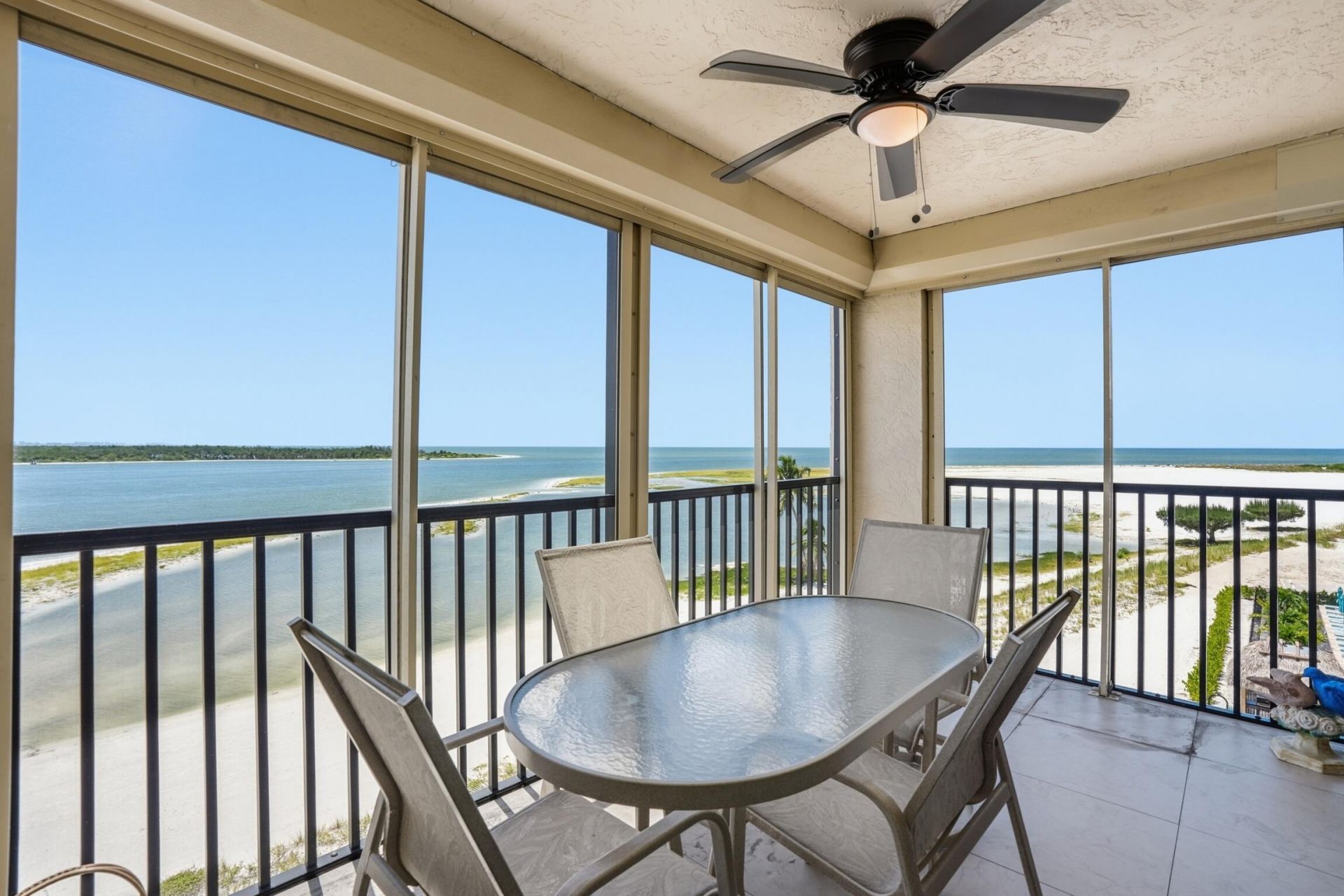 8402 Estero Boulevard, Unit Apt 405, Fort Myers Beach, FL 33931 Photo