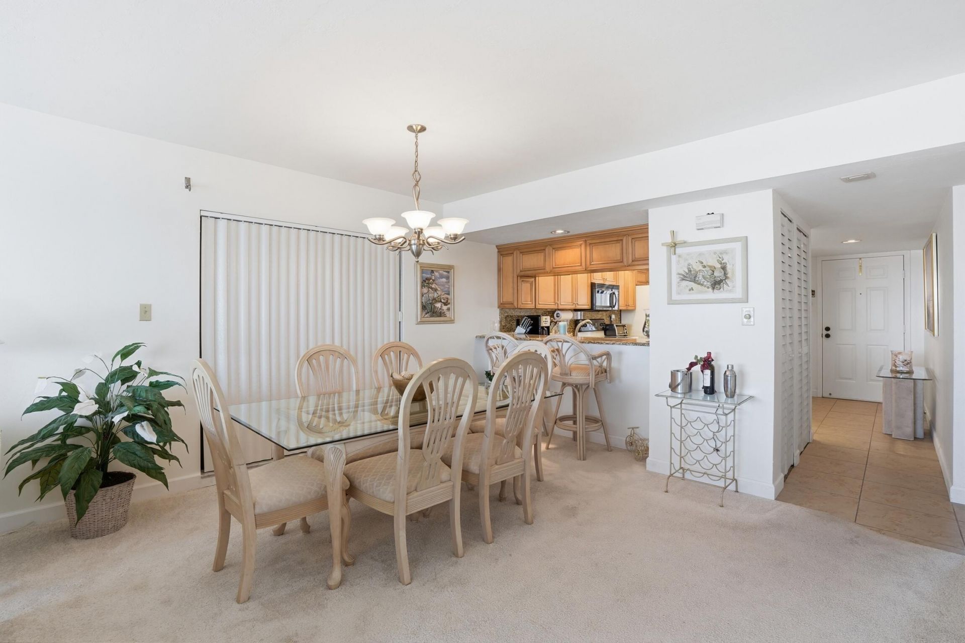 8402 Estero Boulevard, Unit Apt 405, Fort Myers Beach, FL 33931 Photo
