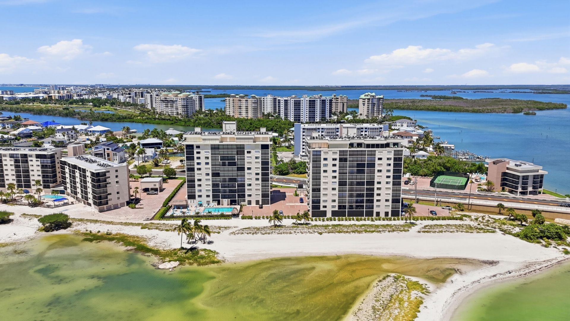 8402 Estero Boulevard, Unit Apt 405, Fort Myers Beach, FL 33931 Photo