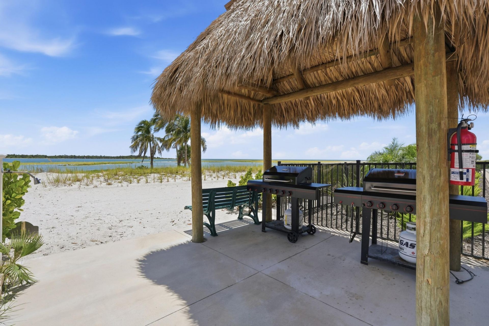 8402 Estero Boulevard, Unit Apt 405, Fort Myers Beach, FL 33931 Photo