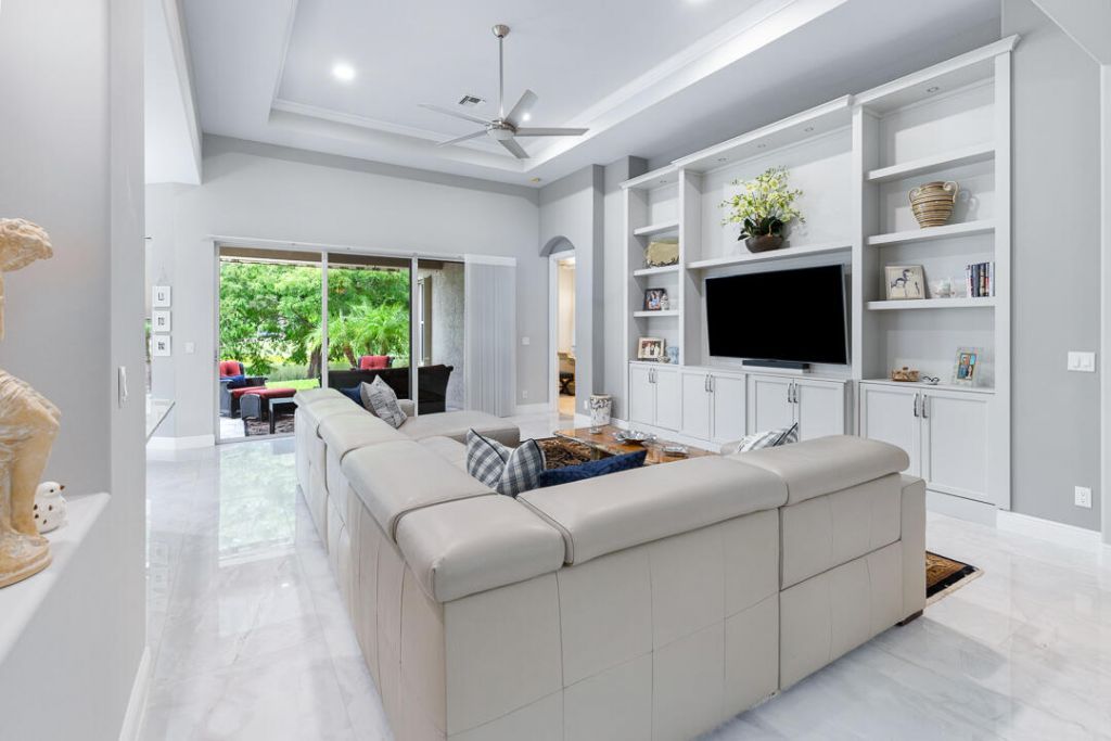 724 SW Pebble Lane, Palm City, FL 34990 Photo
