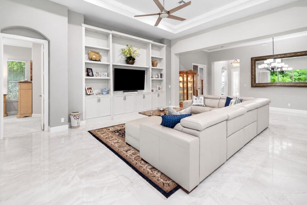 724 SW Pebble Lane, Palm City, FL 34990 Photo