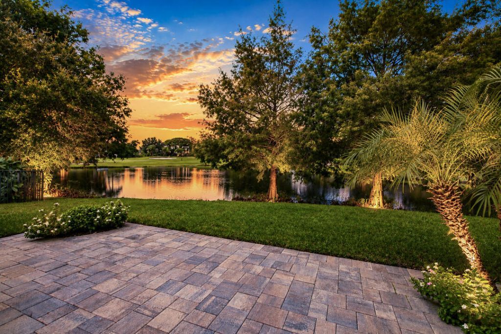 724 SW Pebble Lane, Palm City, FL 34990 Photo