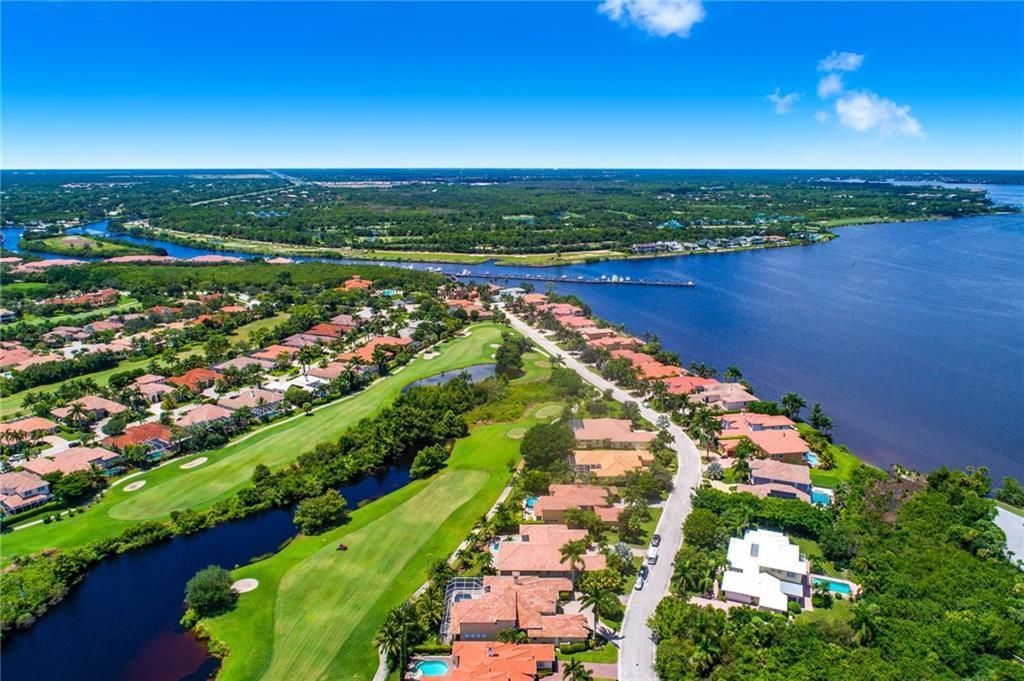 724 SW Pebble Lane, Palm City, FL 34990 Photo